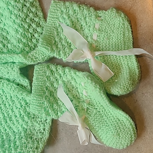 Vintage Hand Knit Baby Sweater Set - Picture 8 of 8